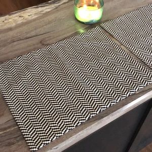 Black & White Placemats- Set of 5